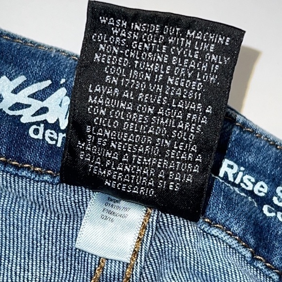 BLUE High Rise Super Strech Jean Shorts Lace Hem Festival Boho Size 12/31 - Picture 13 of 15